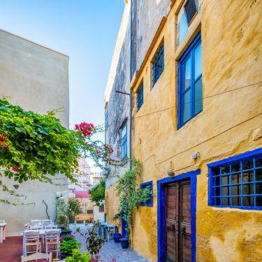 Experience Stylish City Living – Maitria Hotel Sukhumvit 18